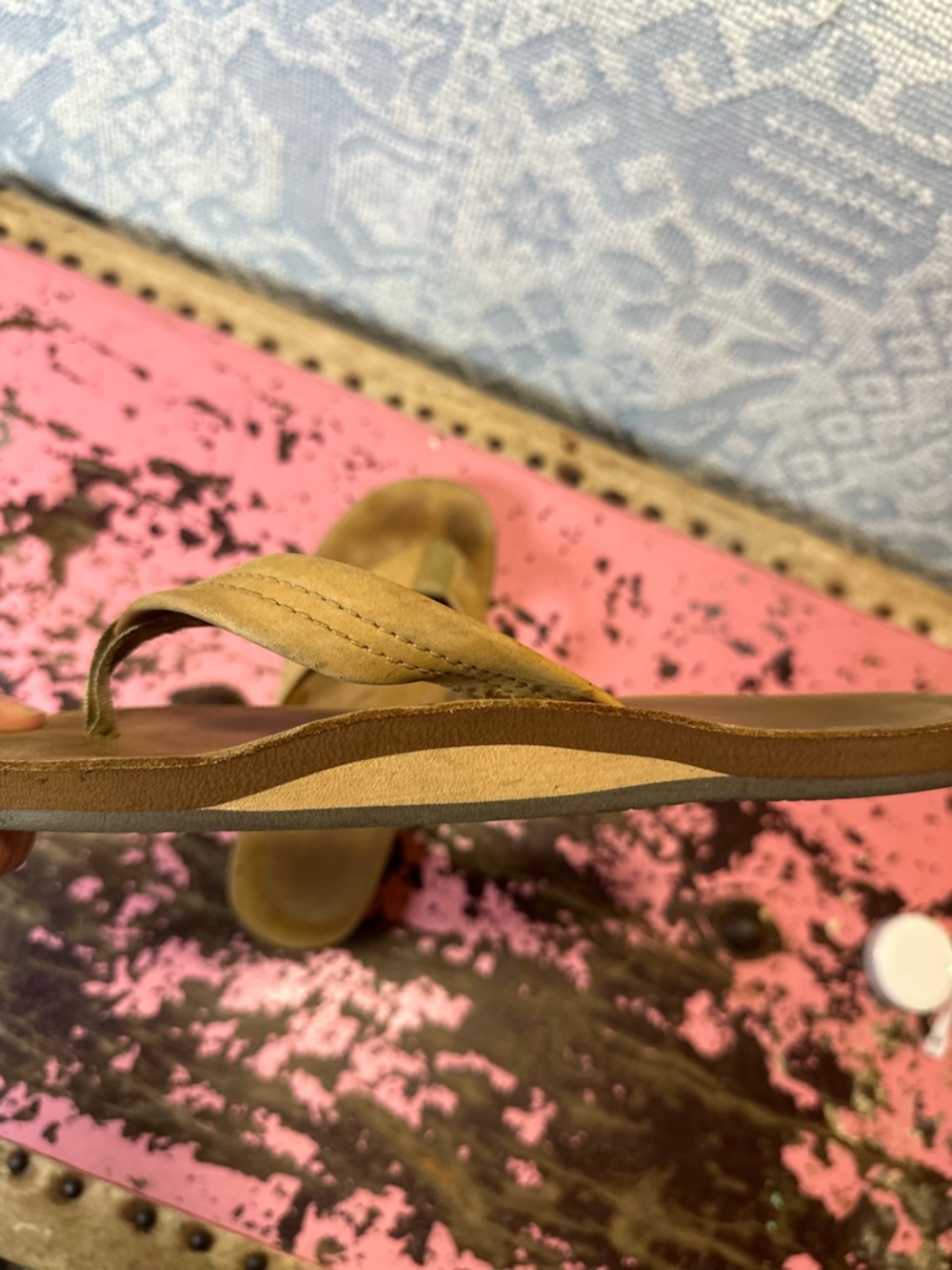 RAINBOW leather tan flip flops women’s 9 or mens 7 - Picture 6 of 8
